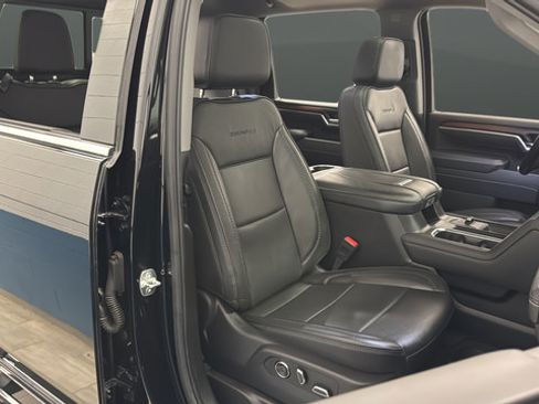 Used 2025 GMC Sierra 2500 Denali AWD/4WD image 23