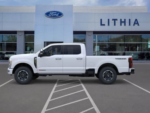 New 2026 Ford F350 Platinum w/ Platinum Plus Package AWD/4WD image 3