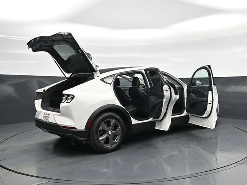 Used 2023 Ford Mustang Mach-E Select RWD image 5