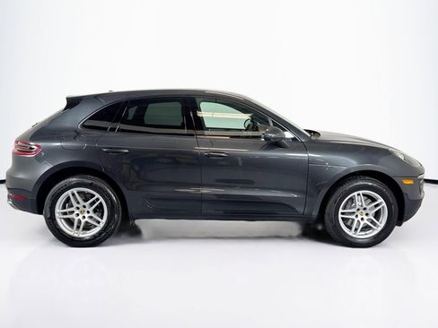 Used 2018 Porsche Macan Sport Edition image 4