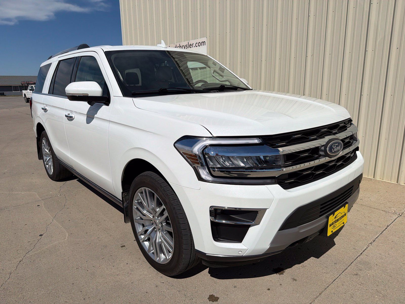 Certified 2024 Ford Expedition Limited AWD/4WD image 2