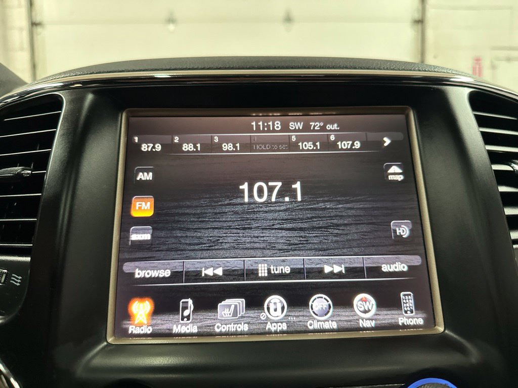 Used 2015 Jeep Grand Cherokee Limited AWD/4WD image 30