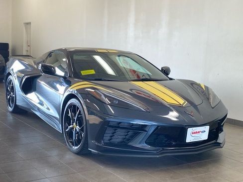 Used 2020 Chevrolet Corvette Stingray Convertible w/ 1LT RWD image 2