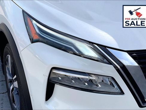 Used 2023 Nissan Rogue Platinum AWD/4WD image 28
