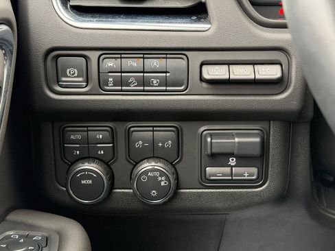 Used 2024 Chevrolet Tahoe High Country w/ Max Trailering Package image 6