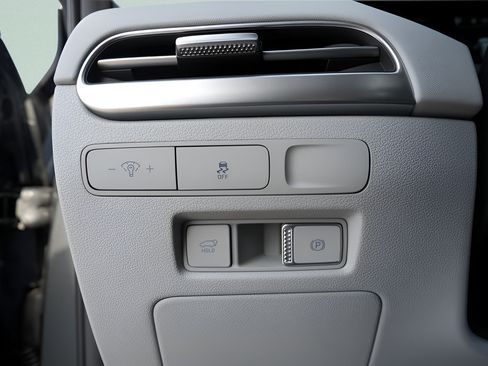 Certified 2025 Hyundai Palisade SEL FWD image 30
