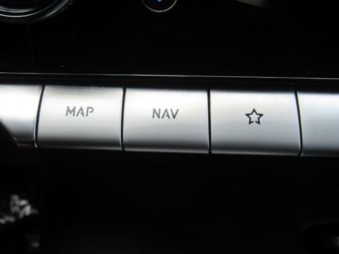 Used 2022 Genesis GV70 2.5T w/ Select Package image 52