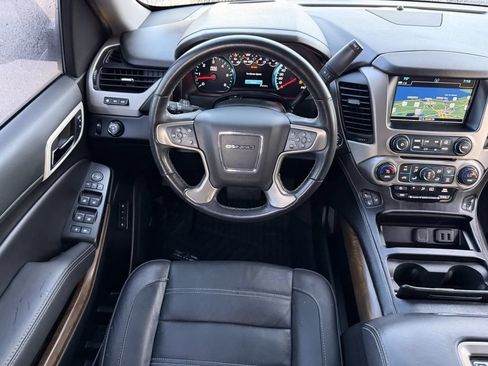 Used 2019 GMC Yukon XL Denali RWD image 13