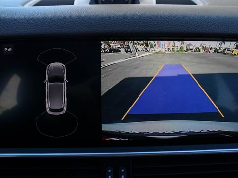 Used 2019 Porsche Cayenne image 34