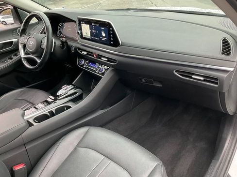 Used 2022 Hyundai Sonata Limited image 21