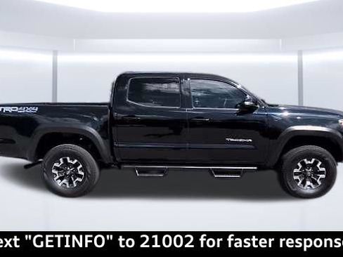 Used 2019 Toyota Tacoma TRD Off-Road AWD/4WD image 37