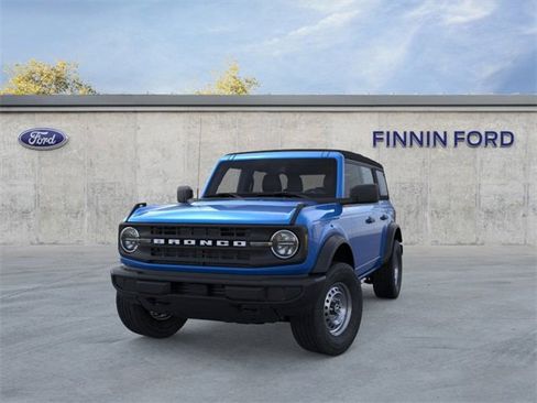 New 2026 Ford Bronco 4-Door image 4