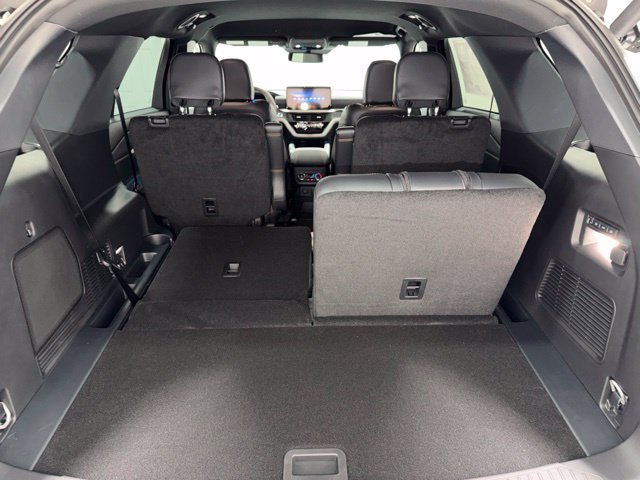 New 2027 Ford Explorer Tremor w/ Tremor Convenience Package AWD/4WD image 32