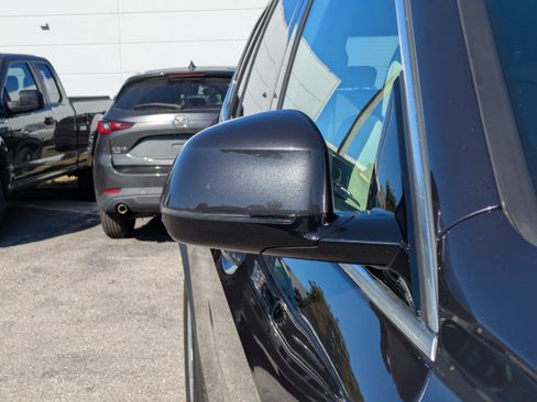 Used 2022 BMW X5 xDrive40i w/ Premium Package image 12