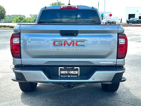 New 2026 GMC Canyon Elevation w/ Convenience Package RWD image 7