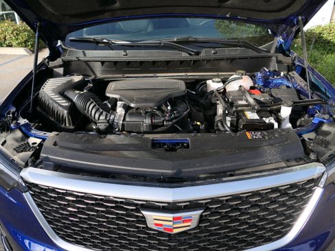 New 2025 Cadillac XT6 Premium Luxury image 28