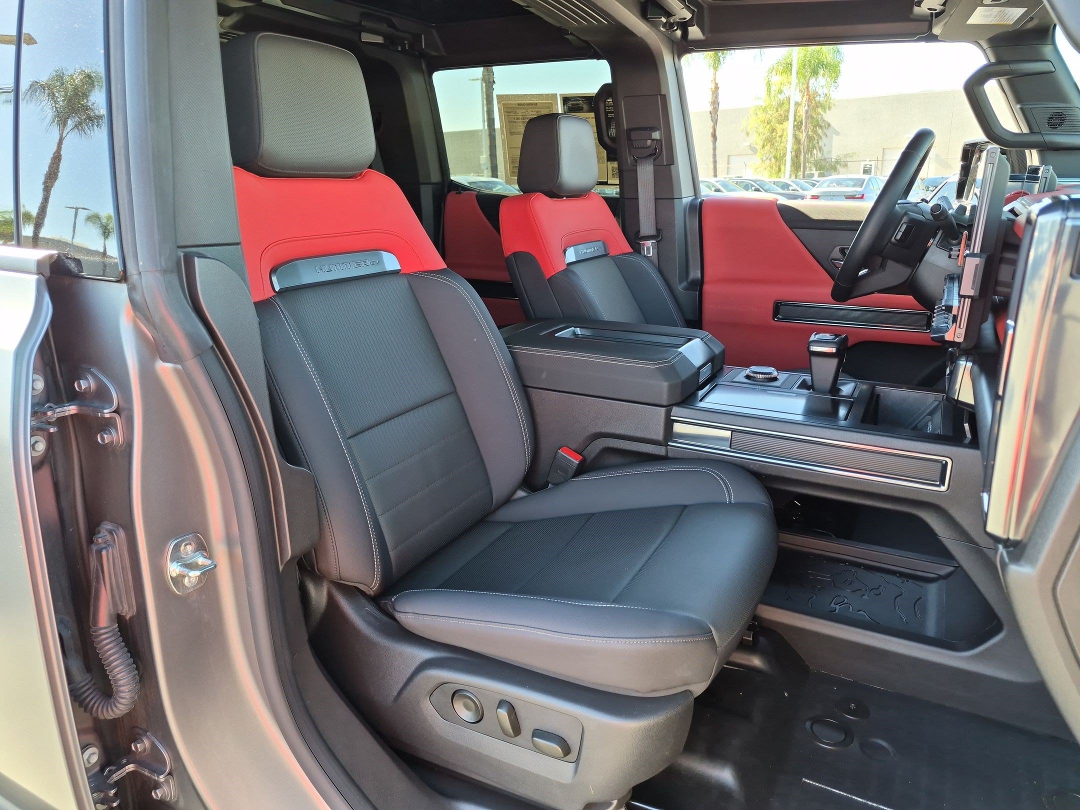 Used 2026 GMC Hummer EV 3X w/ Carbon Fiber Edition Package AWD/4WD image 31