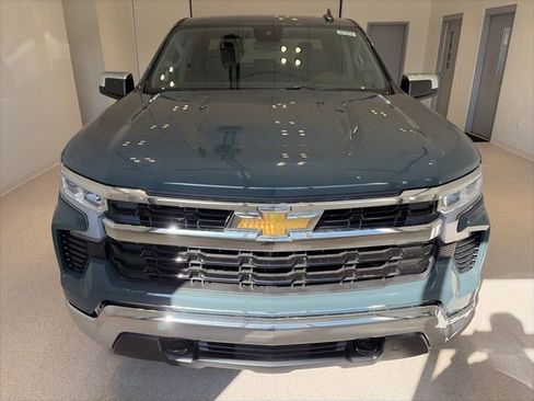 New 2026 Chevrolet Silverado 1500 LT image 2