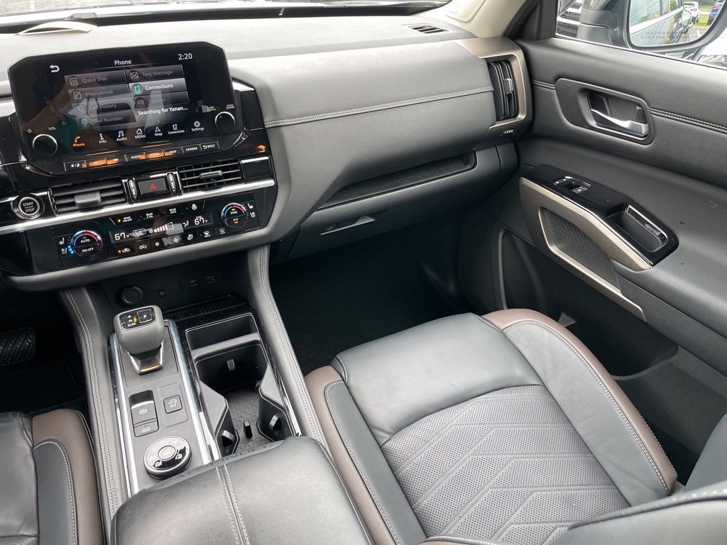 Certified 2024 Nissan Pathfinder Platinum w/ Cargo Package AWD/4WD image 9