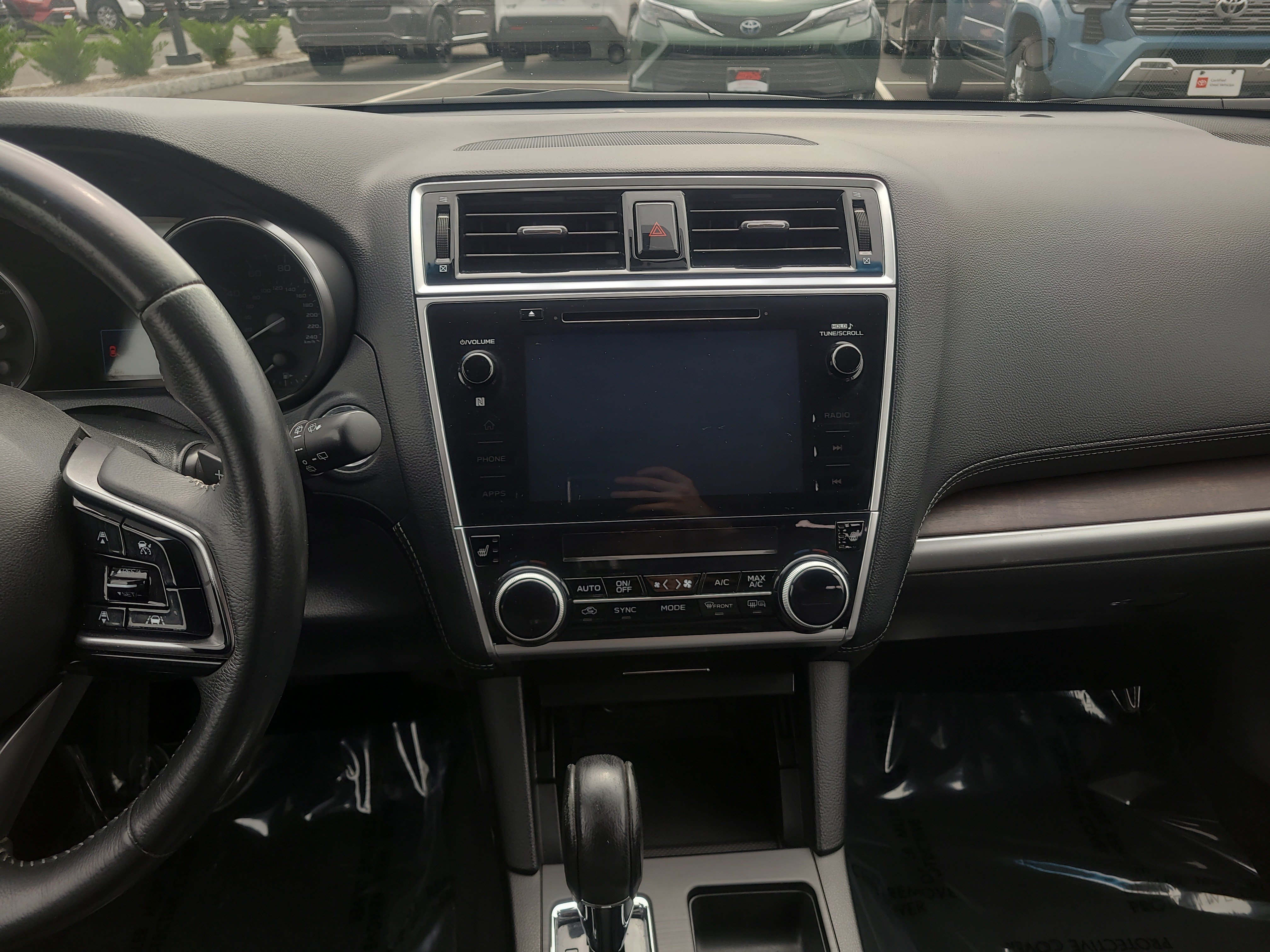 Used 2019 Subaru Outback 2.5i Limited w/ Popular Package #2 AWD/4WD image 19