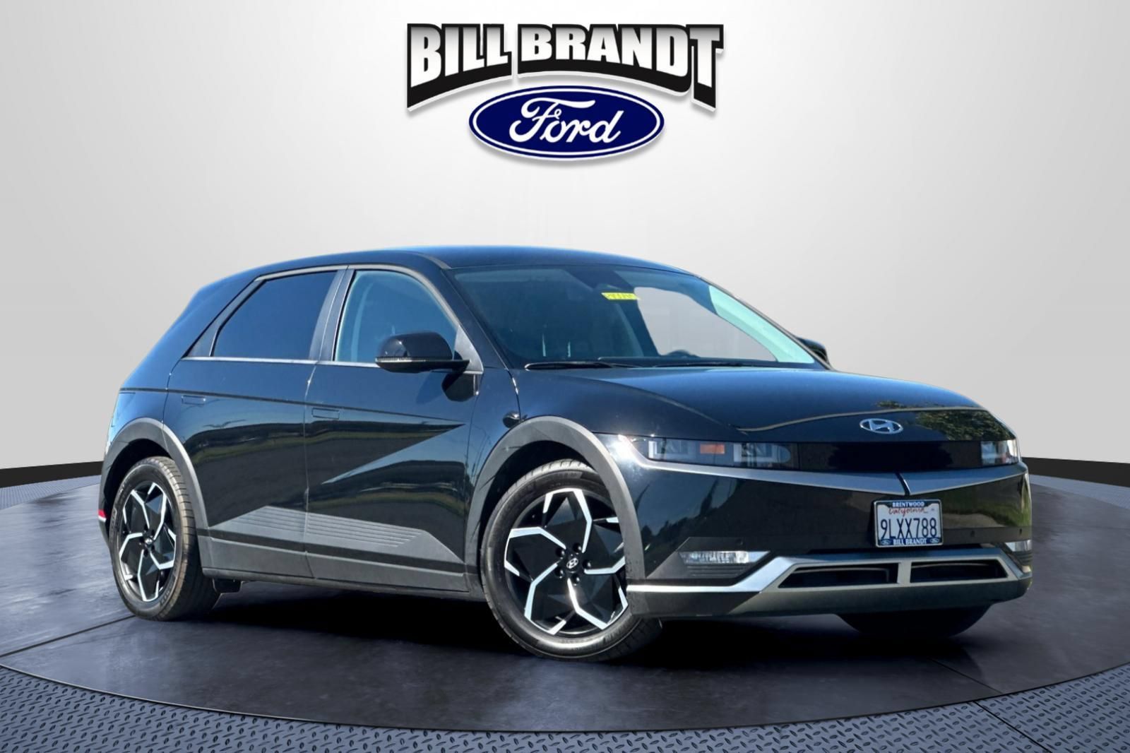 Used 2024 Hyundai Ioniq 5 SEL RWD image 1
