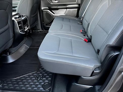 Used 2021 RAM 1500 Big Horn image 23