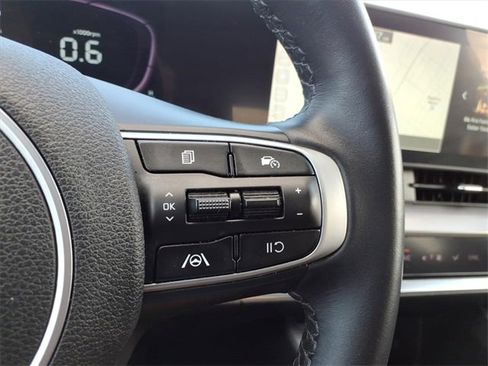 Used 2023 Kia Sportage EX image 15