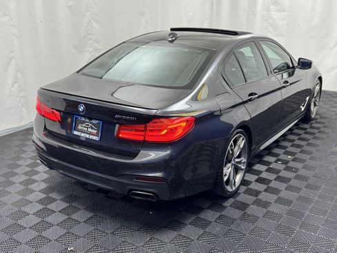 Used 2019 BMW M550i xDrive image 12