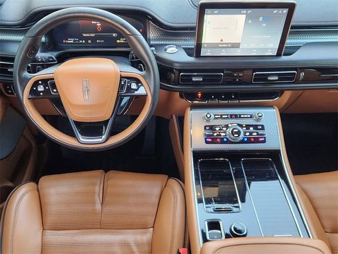 Used 2020 Lincoln Aviator Black Label Grand Touring w/ Class IV Trailer Tow Package image 27