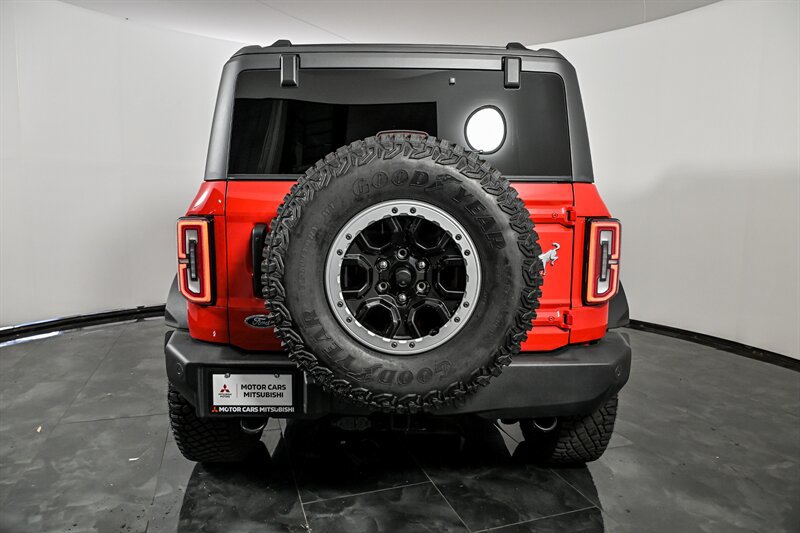 Used 2024 Ford Bronco Badlands AWD/4WD image 8