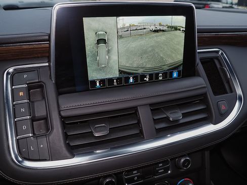 Used 2023 Chevrolet Tahoe High Country image 17