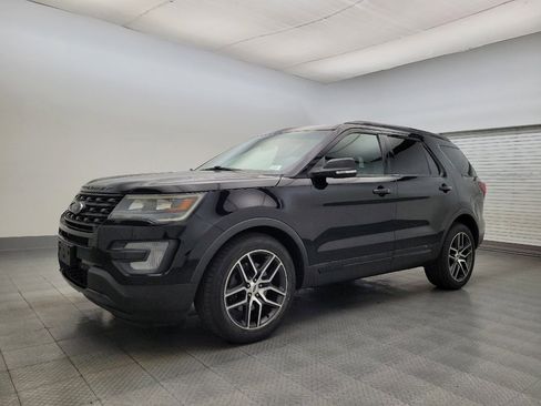 Used 2016 Ford Explorer Sport w/ Equipment Group 401A image 2