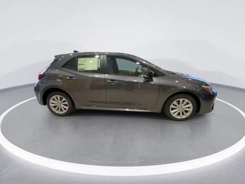 New 2026 Toyota Corolla SE image 9