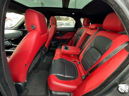 Used 2017 Jaguar F-PACE S image 17