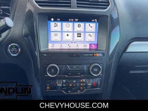 Used 2019 Ford Explorer XLT w/ Equipment Group 202A FWD image 29