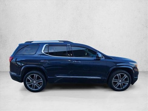 Used 2018 GMC Acadia Denali w/ Technology Package AWD/4WD image 4