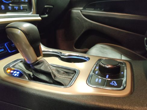 Used 2017 Jeep Grand Cherokee Limited w/ Trailer Tow Group IV image 26