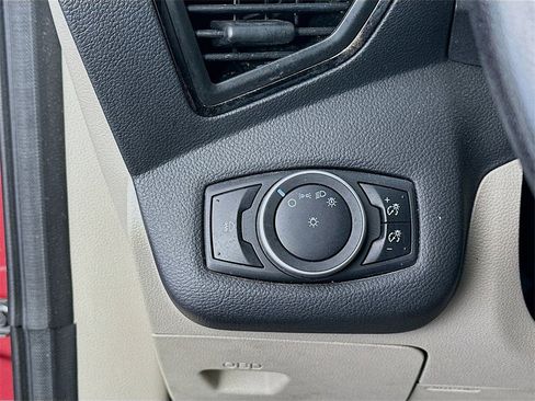 Used 2015 Ford Escape Titanium image 10