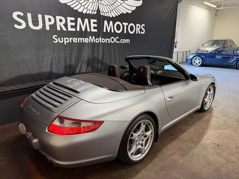 Used 2006 Porsche 911 Carrera S image 3