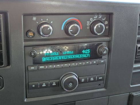 Used 2024 Chevrolet Express 2500 w/ Driver Convenience Package RWD image 19