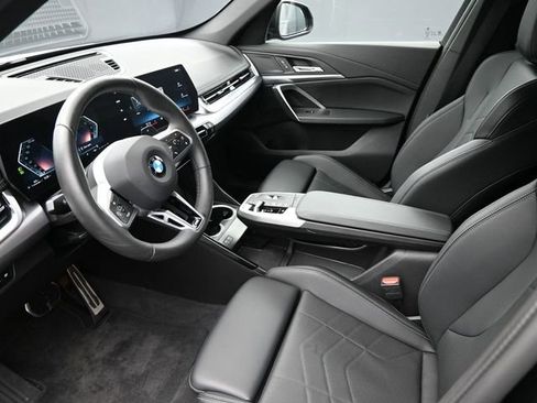Used 2026 BMW X1 xDrive28i AWD/4WD image 16