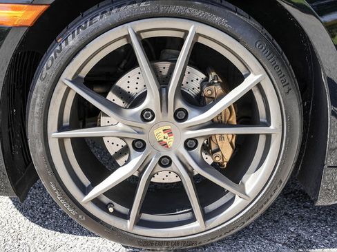 Used 2017 Porsche 718 Cayman RWD image 45