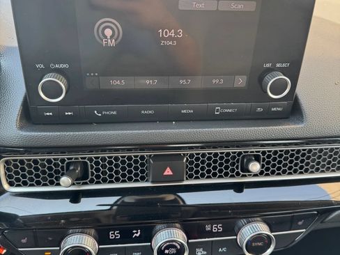 Used 2022 Honda Civic EX image 14