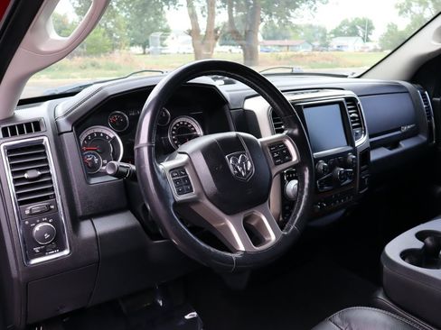 Used 2014 RAM 1500 Laramie AWD/4WD image 15