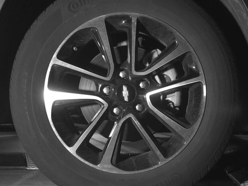 Used 2025 Chevrolet TrailBlazer LT image 13