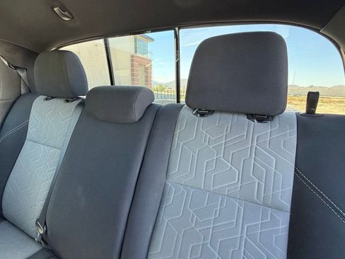 Used 2021 Toyota Tacoma TRD Off-Road w/ Technology Package image 15