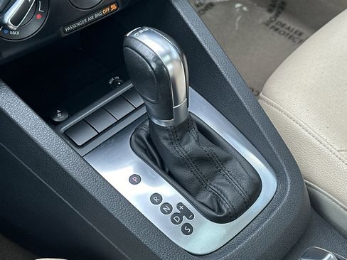 Used 2012 Volkswagen Jetta TDI image 18