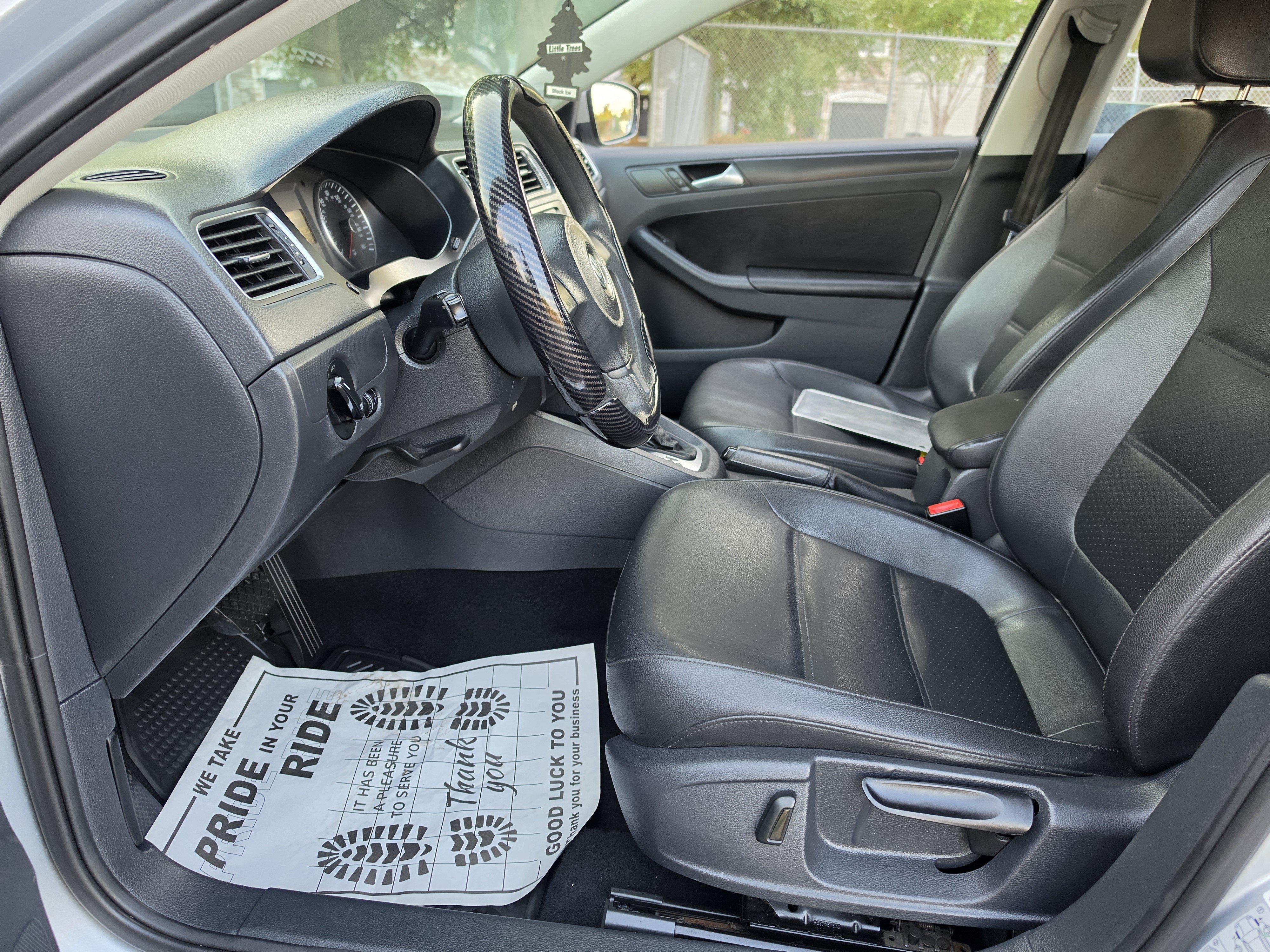 Used 2014 Volkswagen Jetta SE FWD image 24