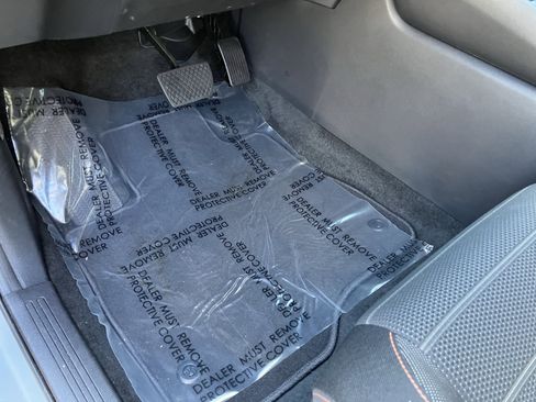 Certified 2025 Honda CR-V Sport image 18