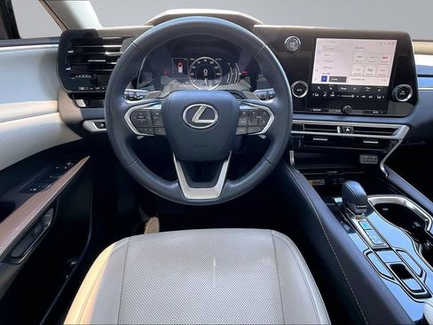 Used 2024 Lexus RX 350 FWD w/ Technology Package image 5